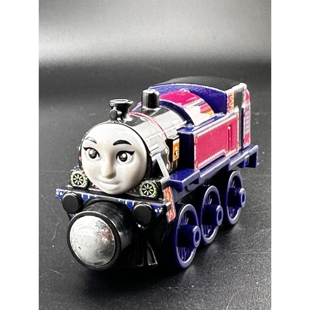Thomas & Friends ASHIMA Take n Play Along Train Diecast Magnet Mattel 2015 RARE